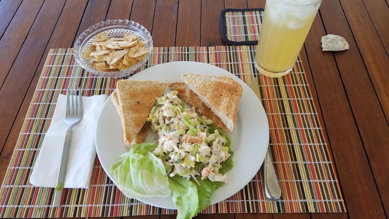 נגריל Llantrissant Beachcliff Villa מראה חיצוני תמונה